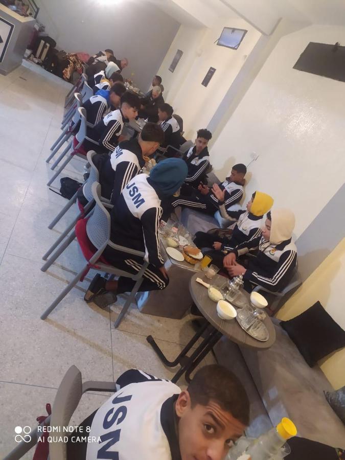 Hotel La Coline Béni-Mellal Buitenkant foto